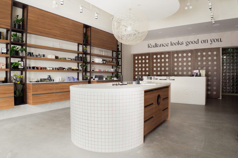 How Carrying Clean Beauty Supplements Elevates Your Boutique Brand and Attracts a New Generation of Customers